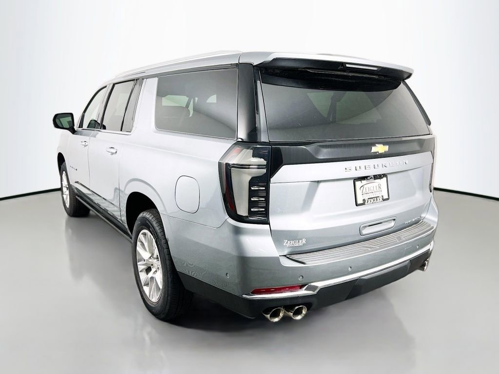 New 2025 Chevrolet Suburban Premier image 7