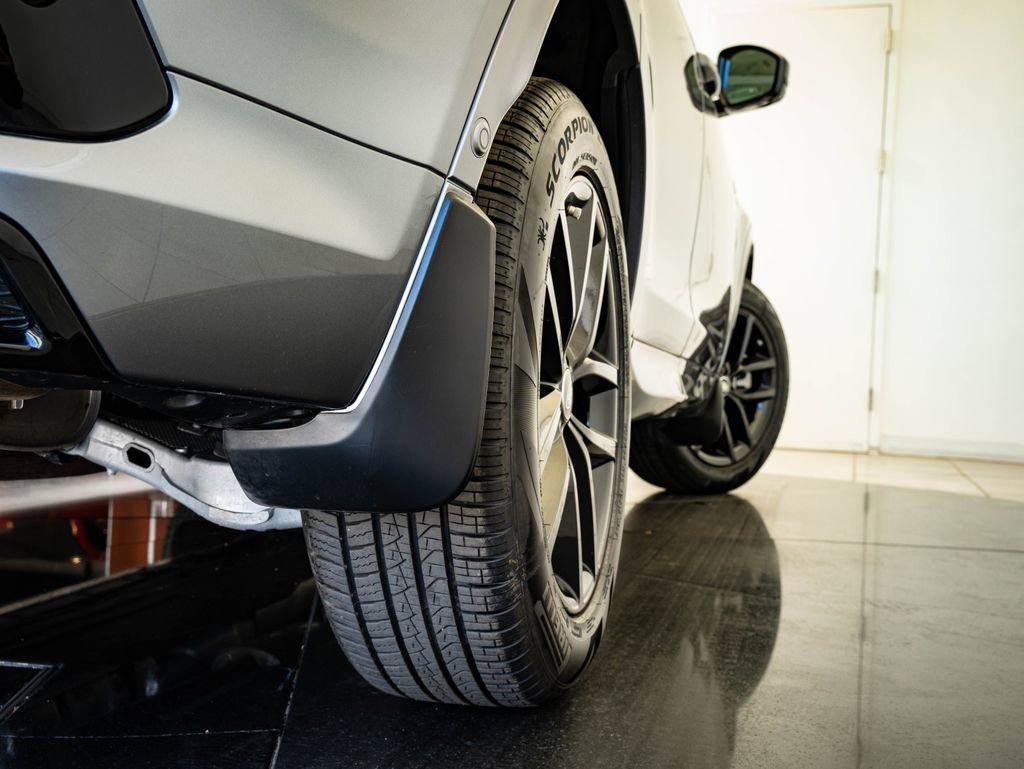 Certified 2025 Land Rover Discovery Sport S AWD/4WD image 40