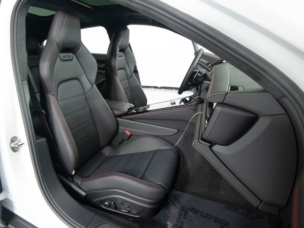 New 2026 Porsche Panamera GTS image 35