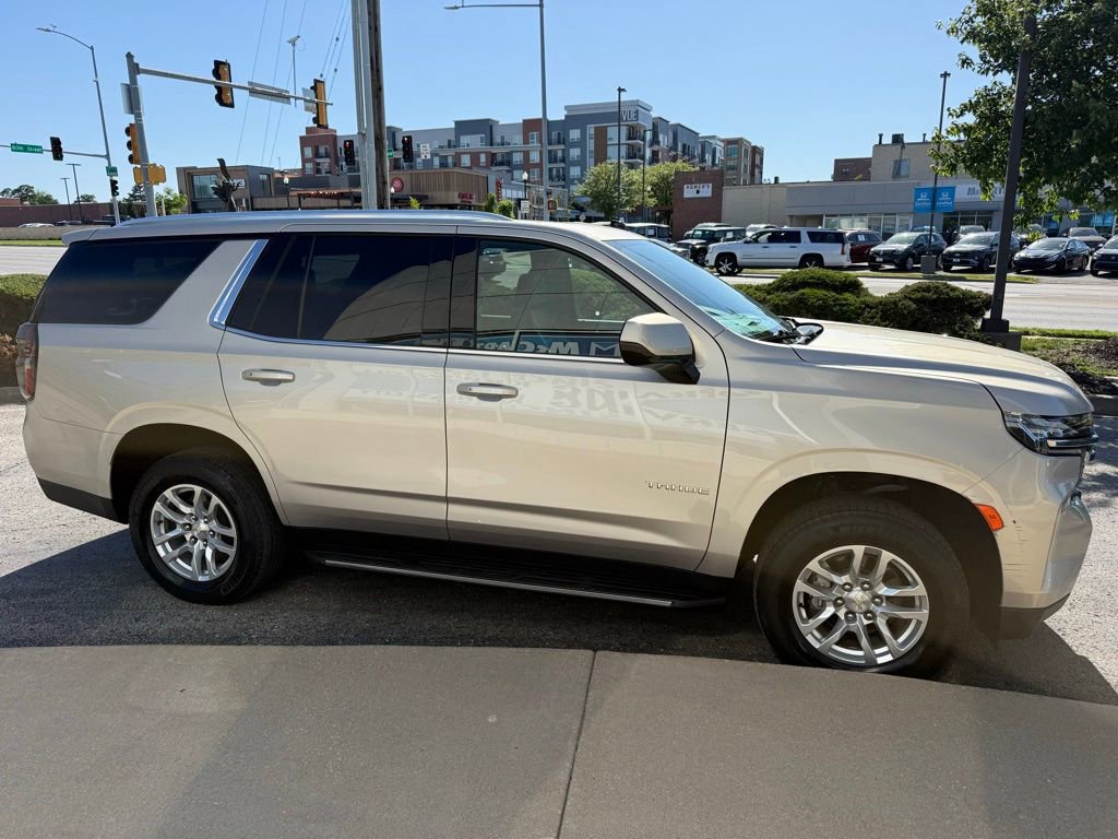 Used 2021 Chevrolet Tahoe LT AWD/4WD image 4