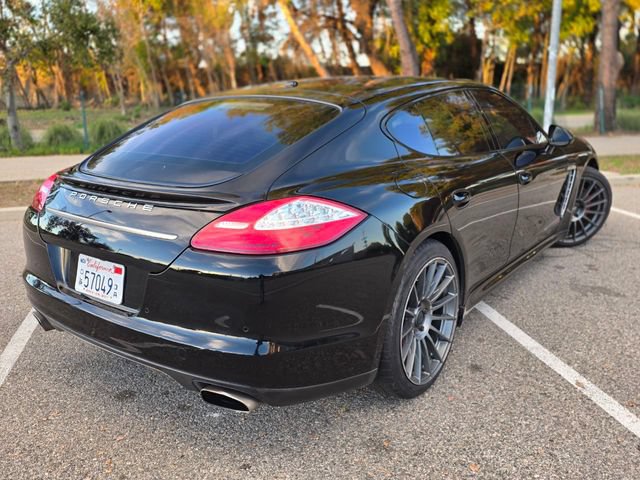 Used 2013 Porsche Panamera RWD image 26