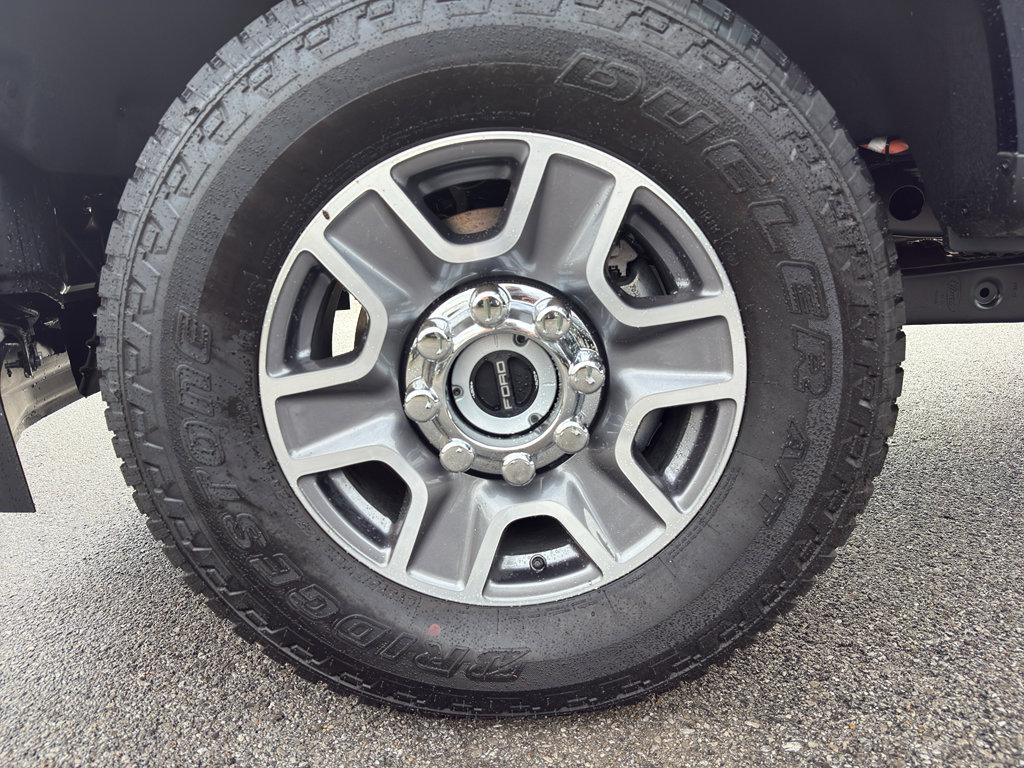 New 2025 Ford F350 XLT w/ 360-Degree Camera Package image 15