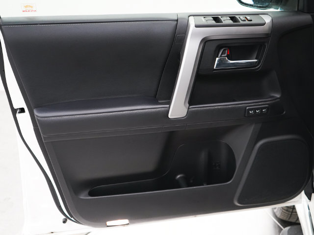 Used 2021 Toyota 4Runner Limited AWD/4WD image 10