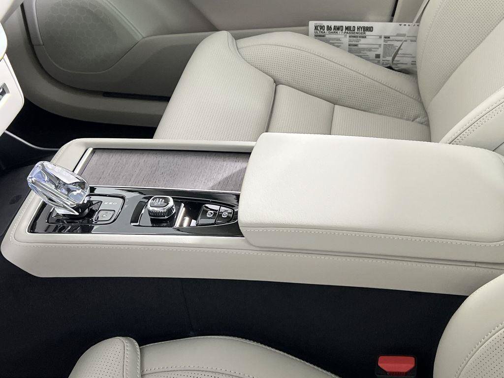 New 2026 Volvo XC90 B6 Ultra AWD/4WD image 19