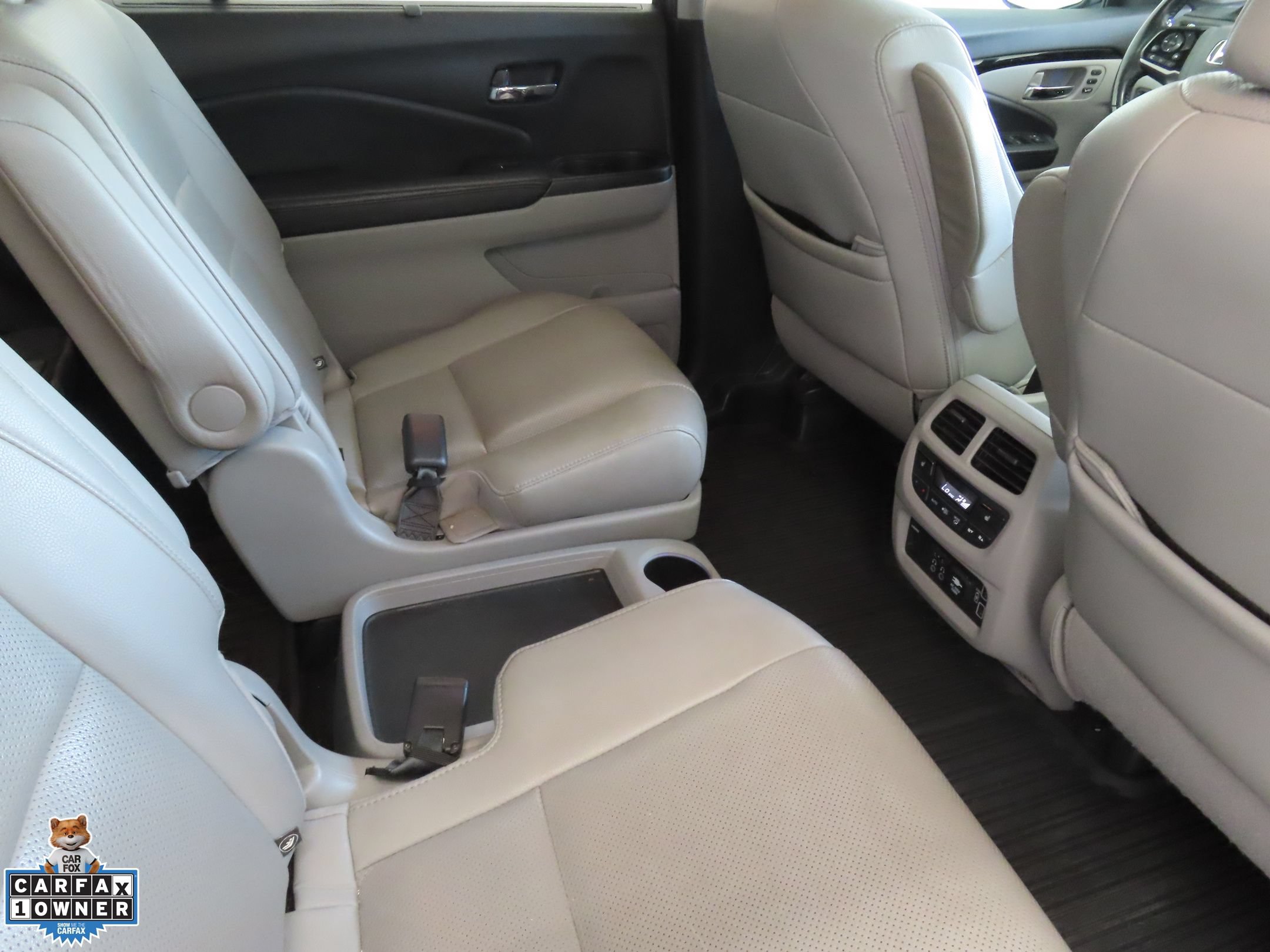 Used 2019 Honda Pilot Elite image 26