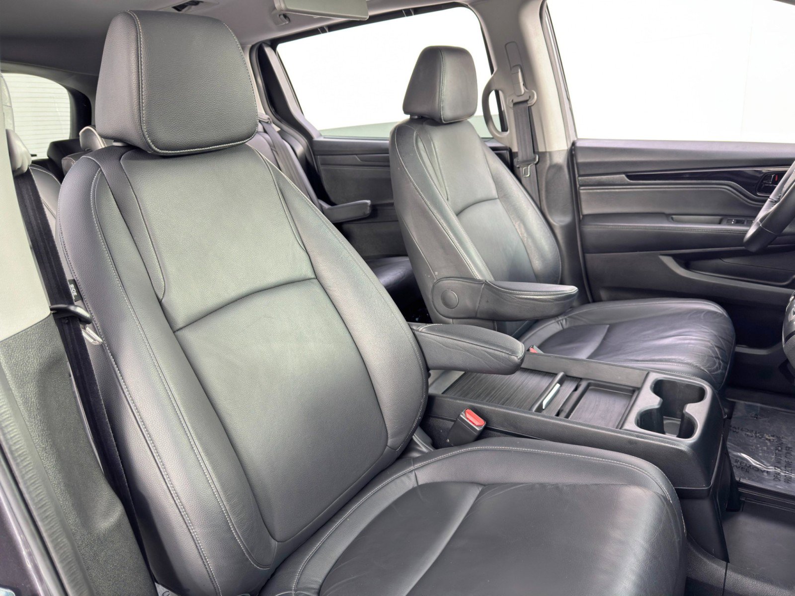 Used 2023 Honda Odyssey Touring image 38