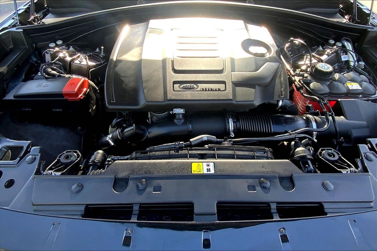 Used 2026 Land Rover Range Rover Velar Dynamic SE image 29