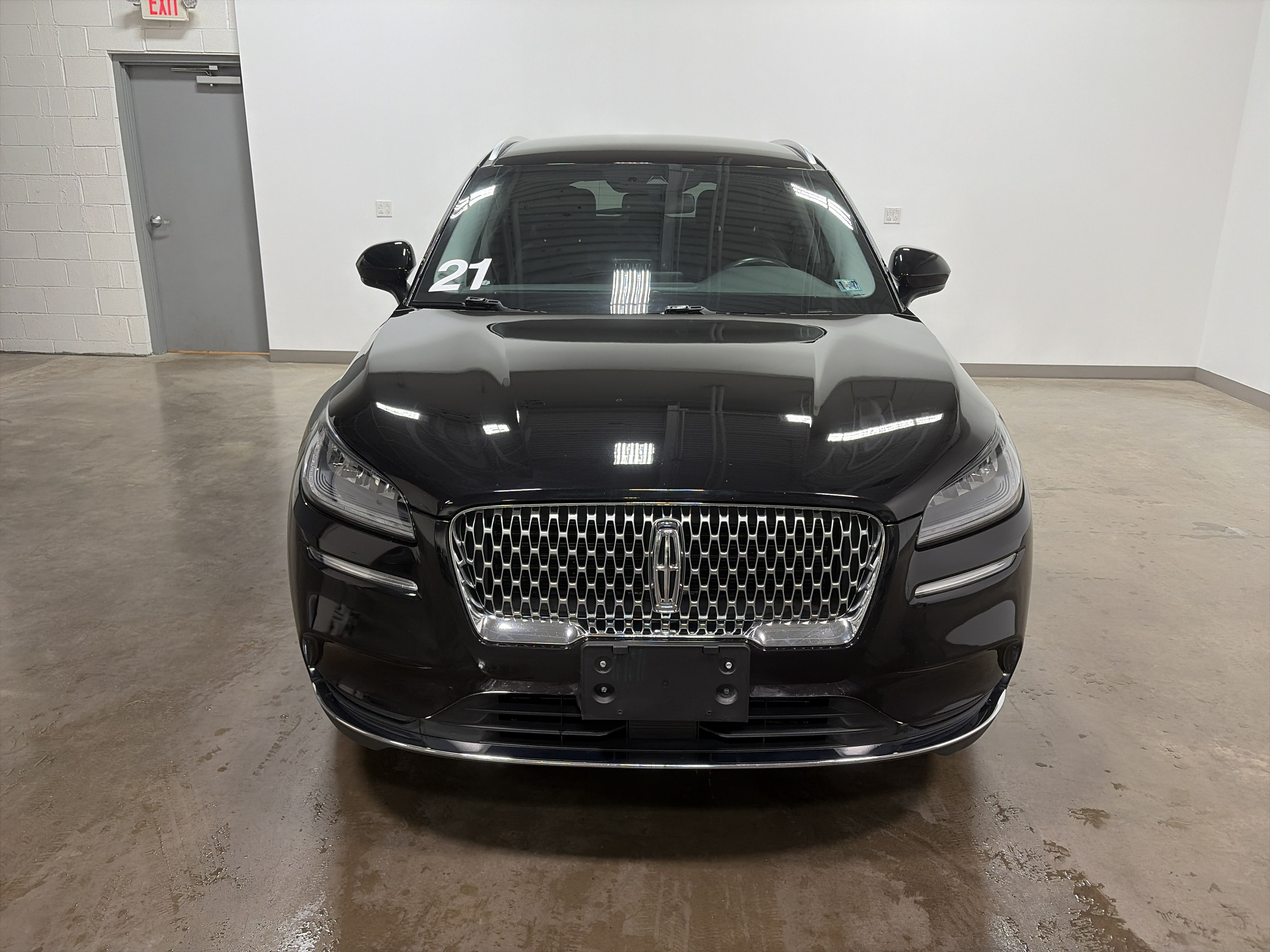 Used 2021 Lincoln Corsair AWD w/ Equipment Group 101A image 9