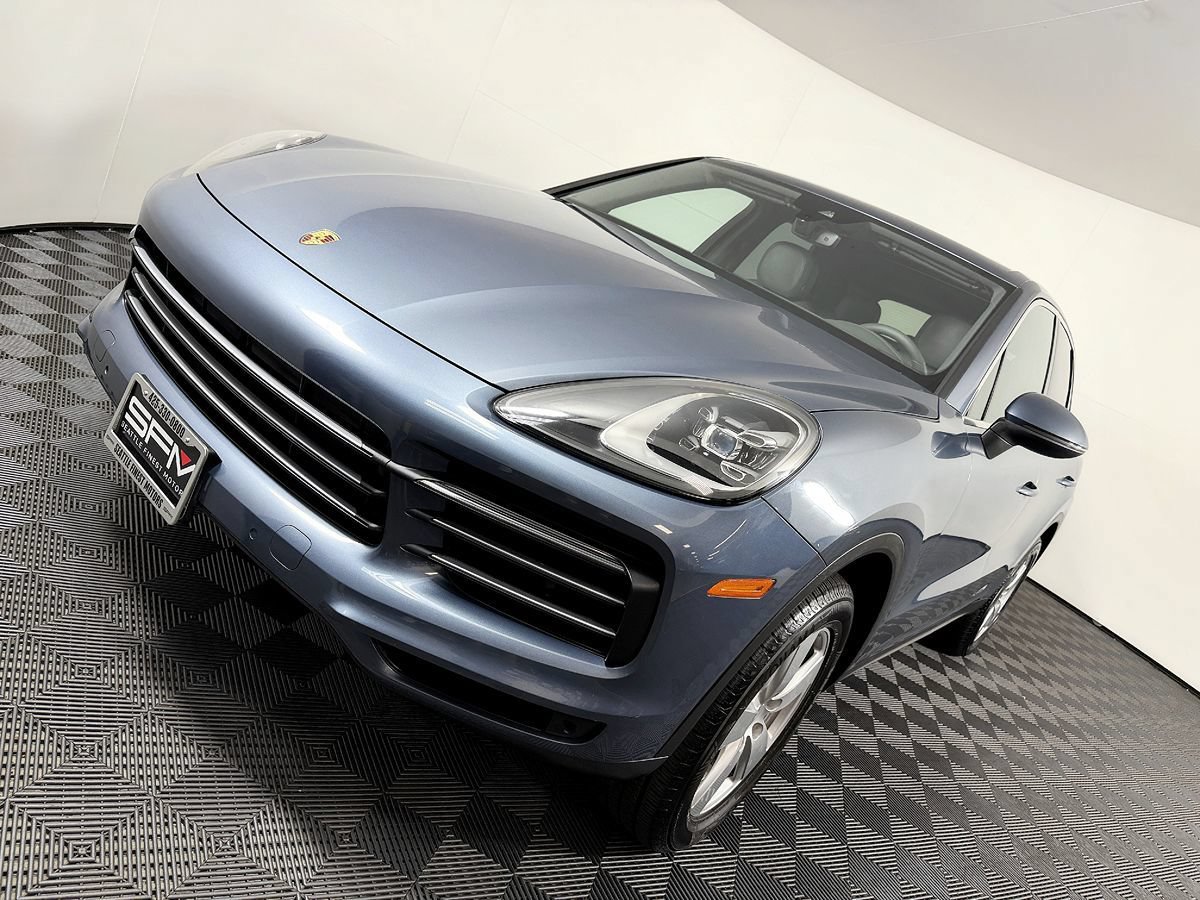 Used 2019 Porsche Cayenne AWD/4WD image 17