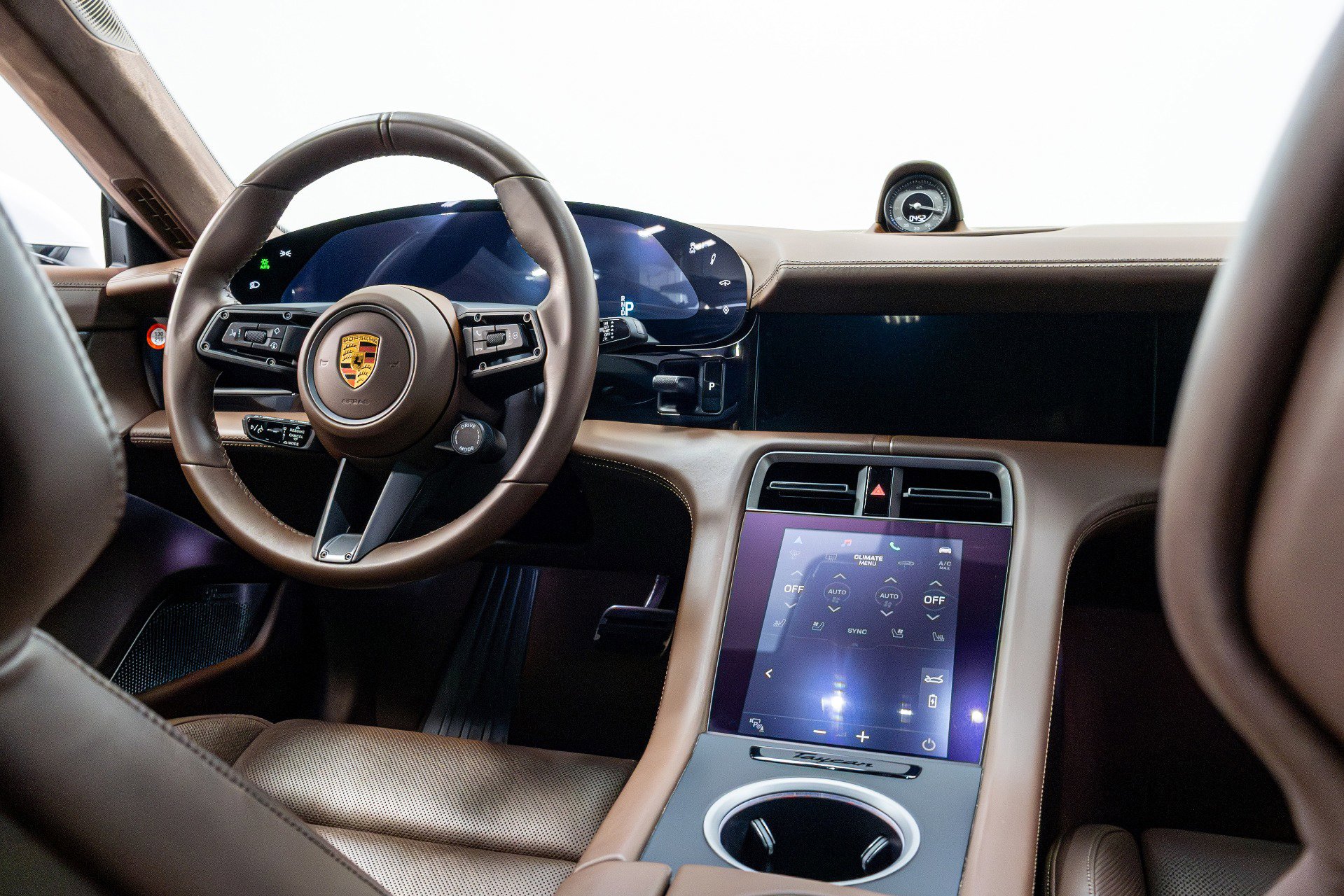 Used 2020 Porsche Taycan Turbo S AWD/4WD image 35