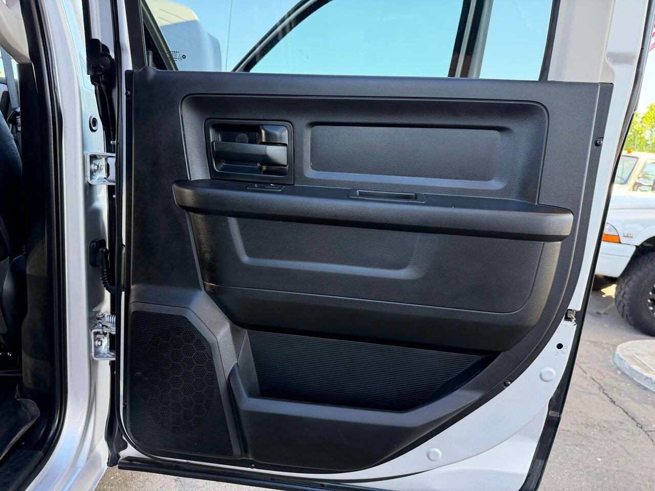 Used 2018 RAM 2500 Tradesman w/ Popular Equipment Group image 20