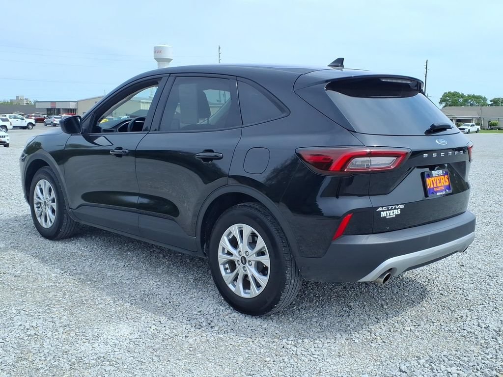 Used 2025 Ford Escape Active FWD image 10