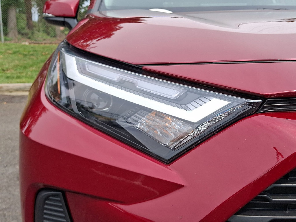Certified 2025 Toyota RAV4 XLE AWD/4WD image 37