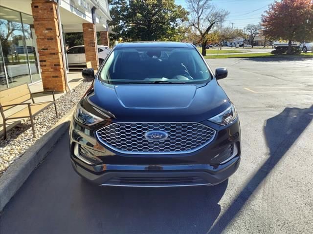 Used 2024 Ford Edge SEL AWD/4WD image 25