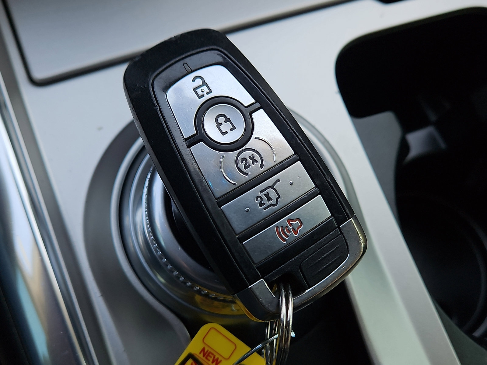 Used 2020 Ford Explorer Limited image 20