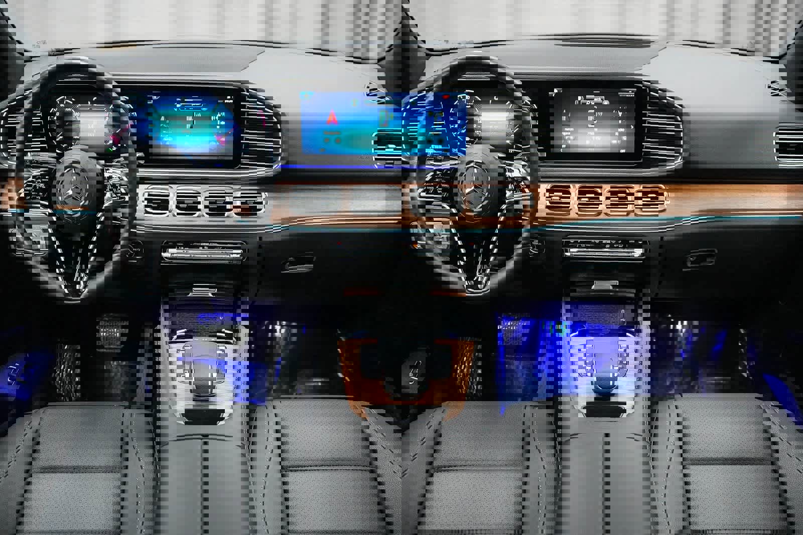 Used 2025 Mercedes-Benz GLE 450 4MATIC image 12