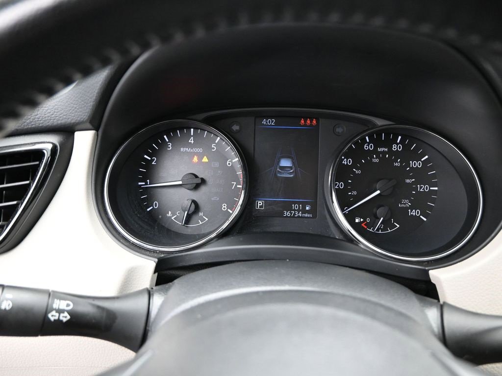 Used 2022 Nissan Rogue Sport SL w/ Premium Package image 12