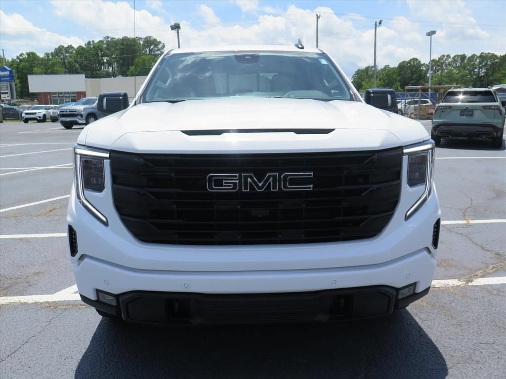 Used 2024 GMC Sierra 1500 Elevation w/ Elevation Premium Package AWD/4WD image 9
