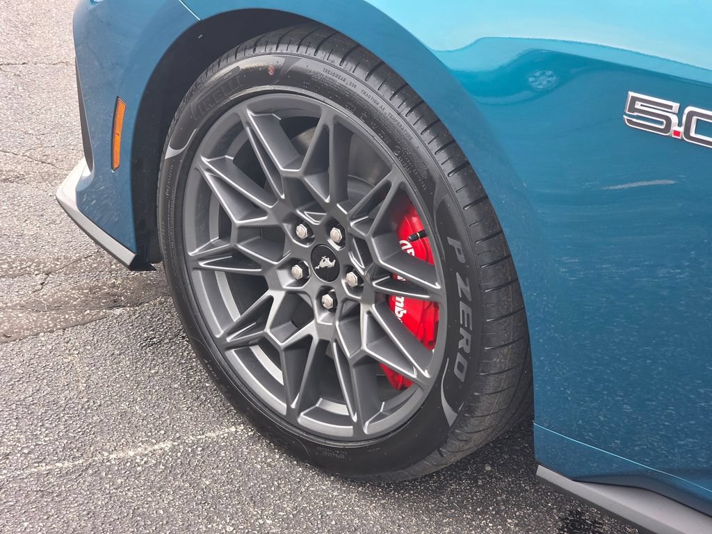 New 2026 Ford Mustang GT Premium w/ GT Performance Package RWD image 29