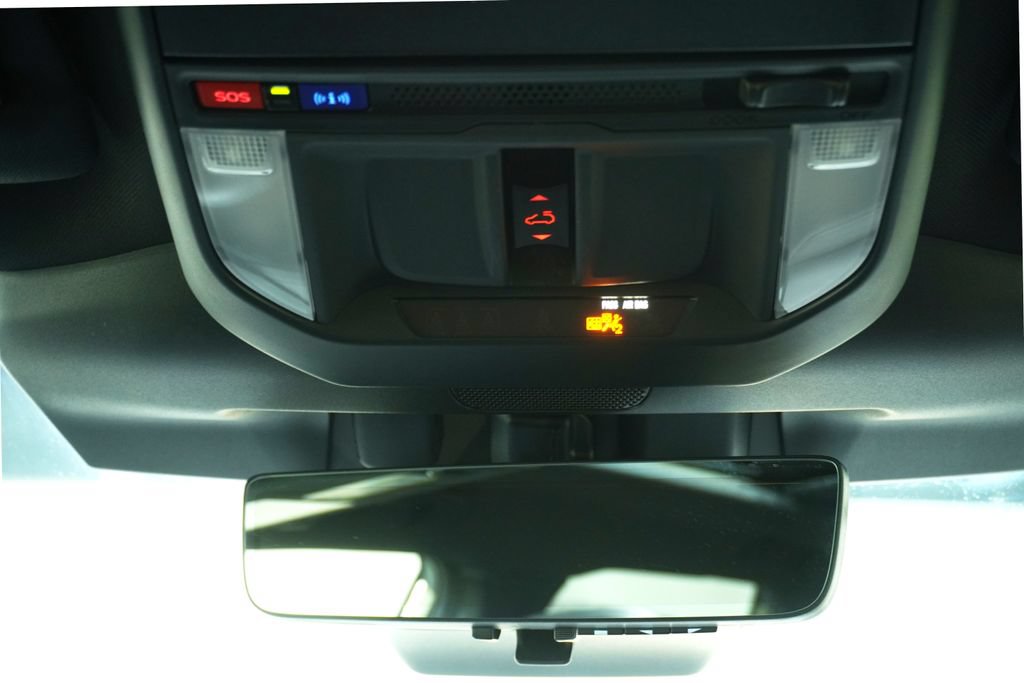 Used 2025 Subaru Forester Touring AWD/4WD image 23