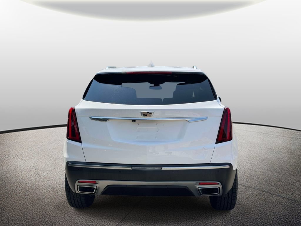 Used 2021 Cadillac XT5 Premium Luxury FWD image 3