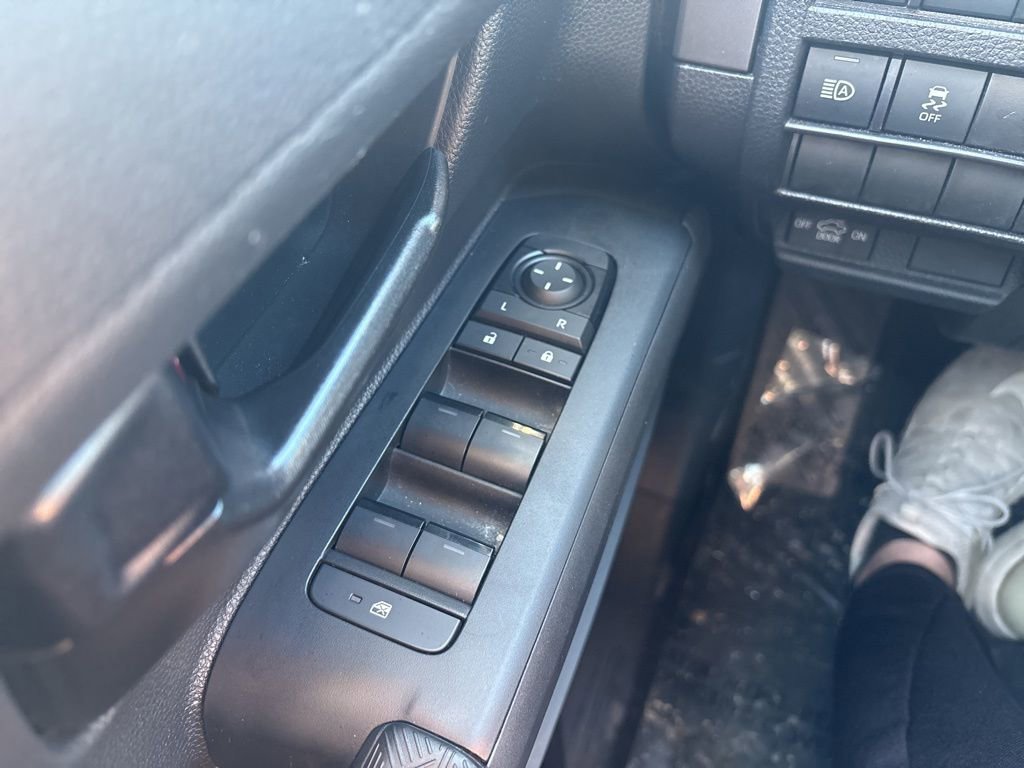 Used 2024 Toyota Tacoma 4x4 Double Cab image 16