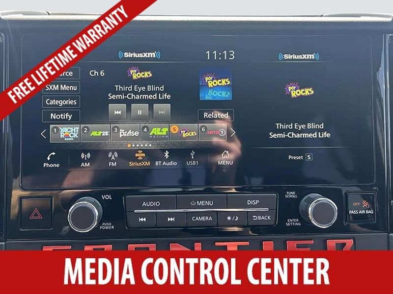 Used 2025 Nissan Frontier PRO-4X w/ Pro Convenience Package AWD/4WD image 9