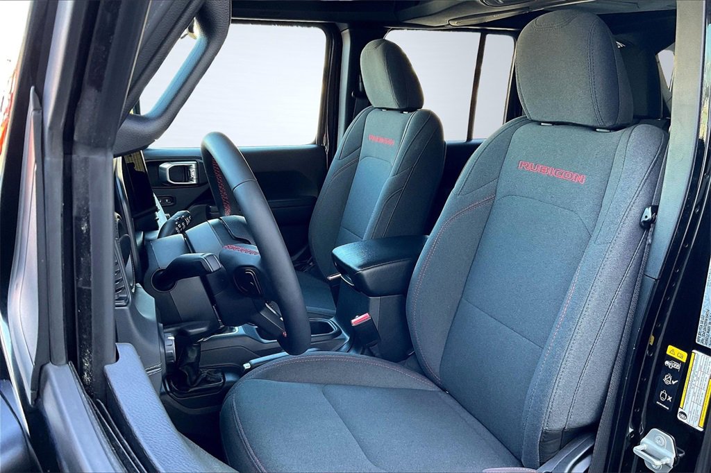 Used 2024 Jeep Wrangler Unlimited Rubicon image 24
