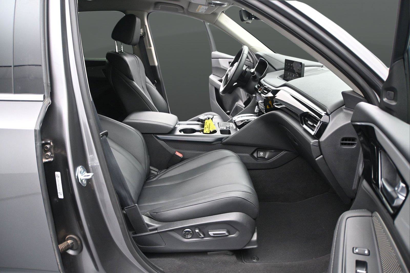 Certified 2024 Acura MDX SH-AWD image 16