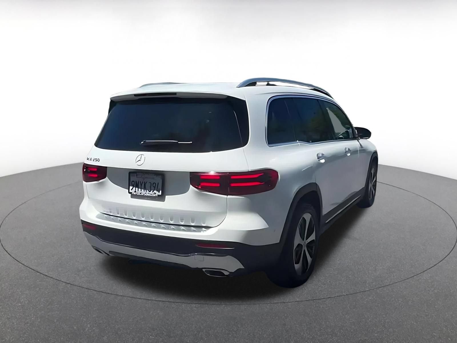Used 2025 Mercedes-Benz GLB 250 image 13