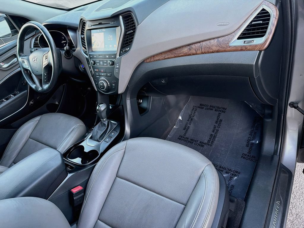 Used 2018 Hyundai Santa Fe Sport w/ 2.4L Tech Package 04 FWD image 14