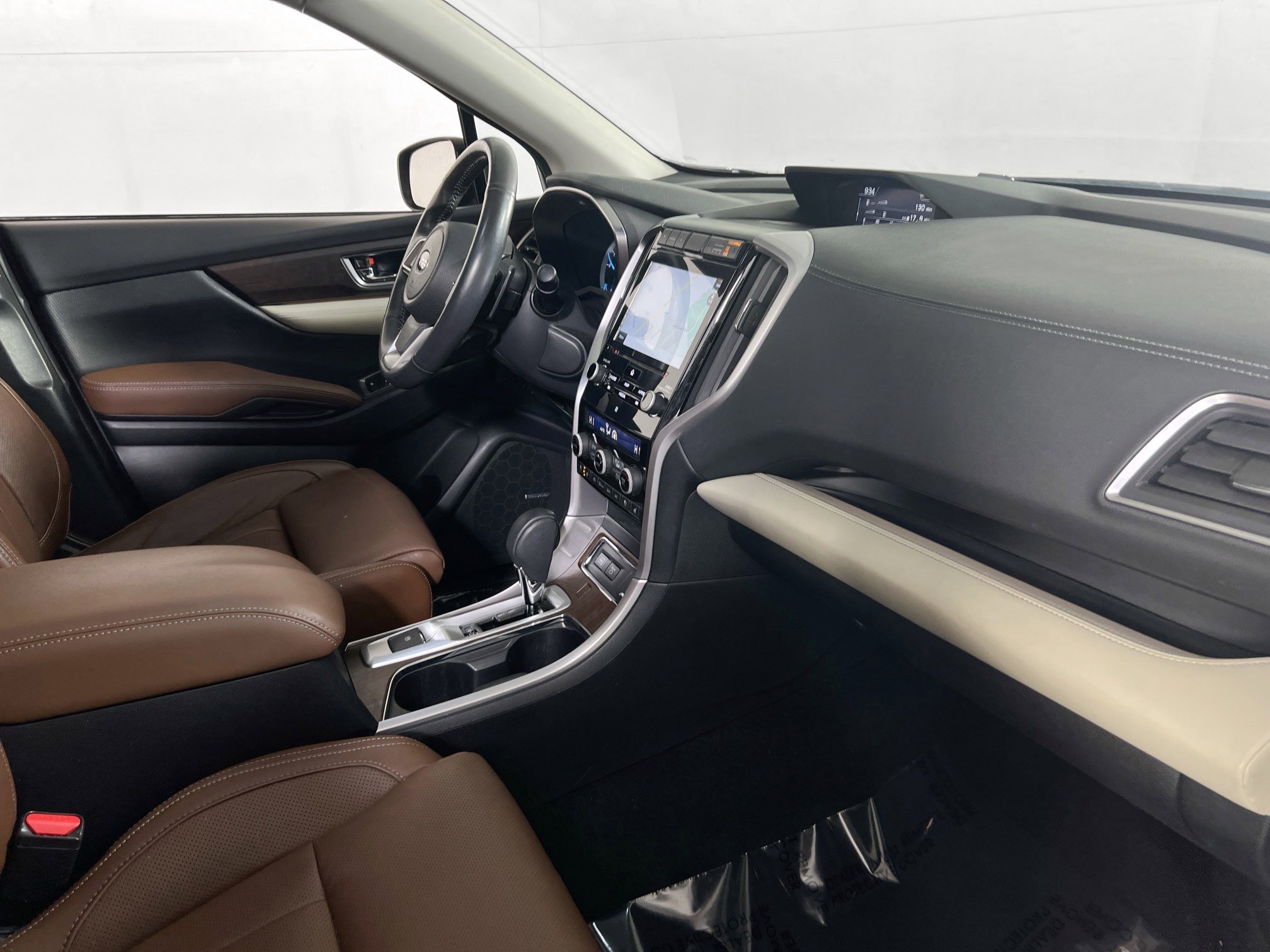 Used 2022 Subaru Ascent Touring image 32