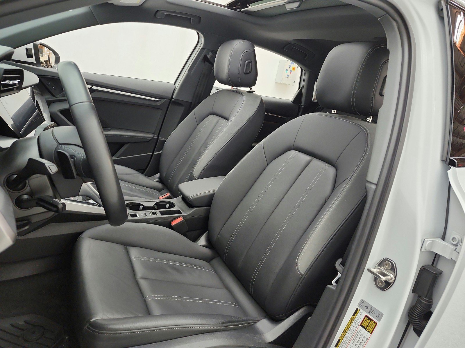 Used 2023 Audi A3 2.0T Premium Plus w/ Premium Plus Package FWD image 10