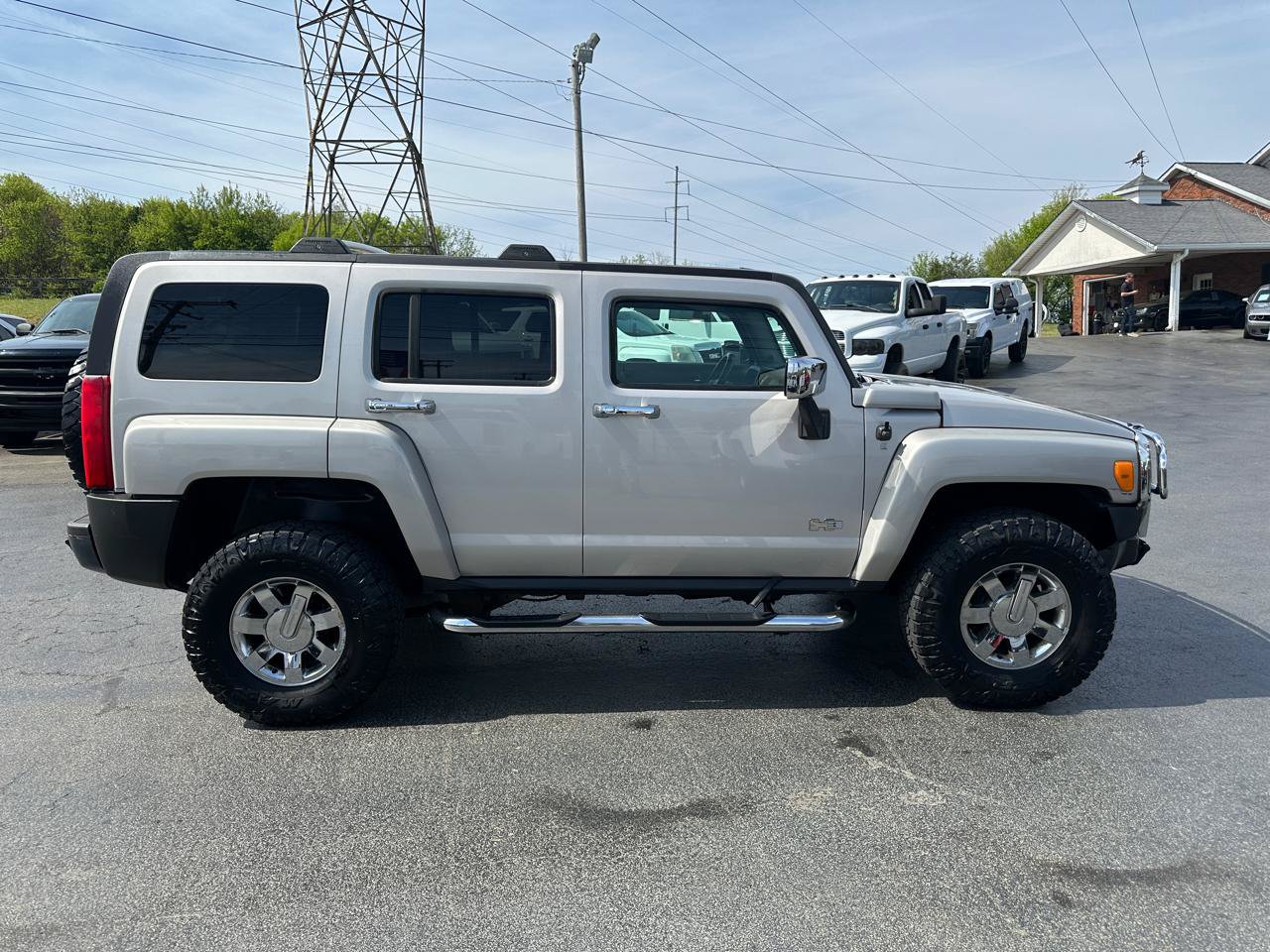 Used 2007 HUMMER H3 AWD/4WD image 5