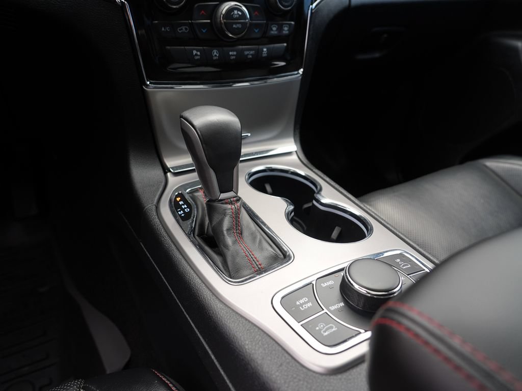 Used 2021 Jeep Grand Cherokee Trailhawk w/ Trailhawk Luxury Group AWD/4WD image 25