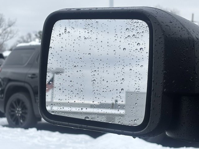 Used 2025 Ford Bronco Badlands image 33