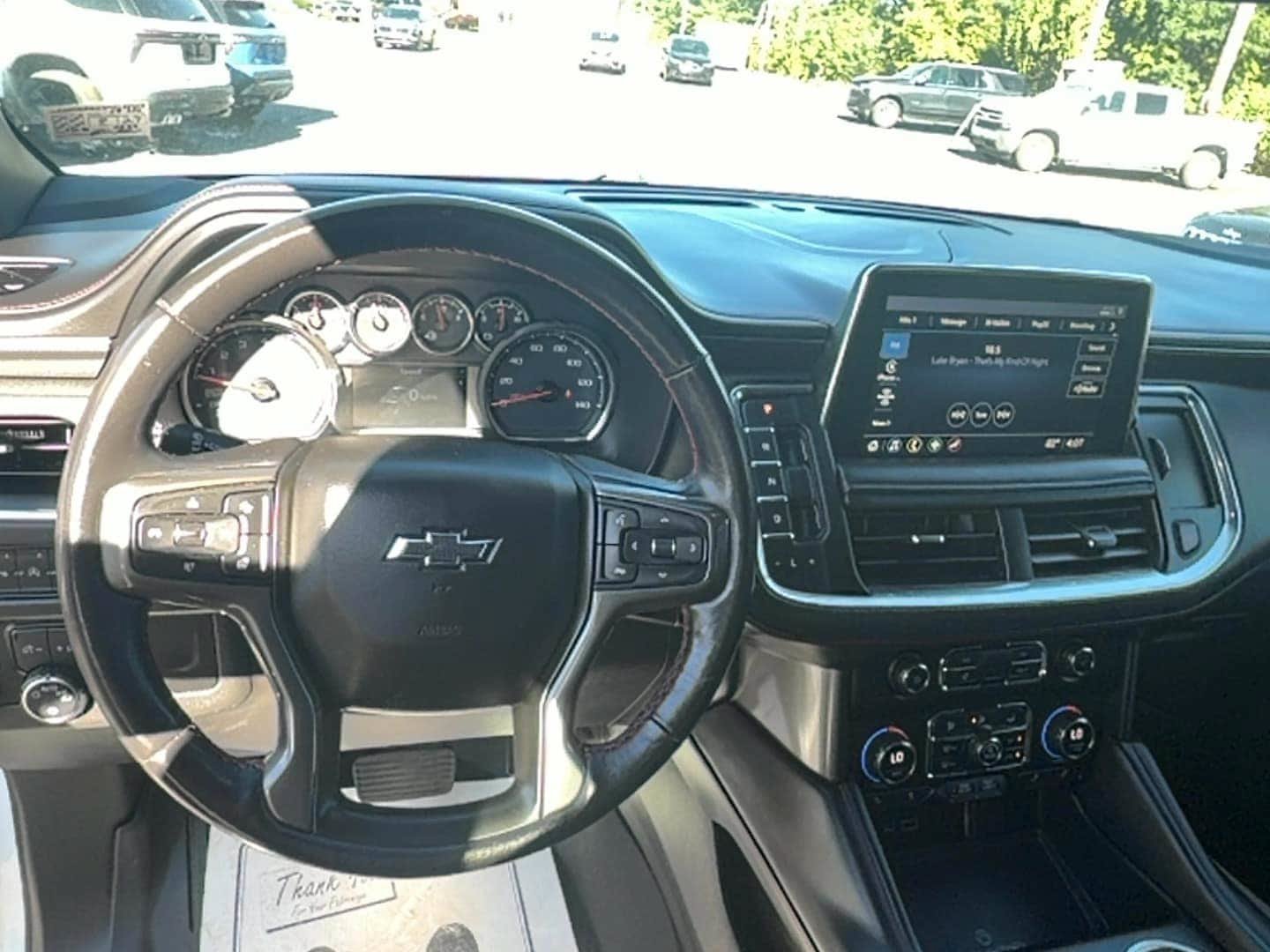 Used 2021 Chevrolet Tahoe RST w/ Luxury Package AWD/4WD image 15