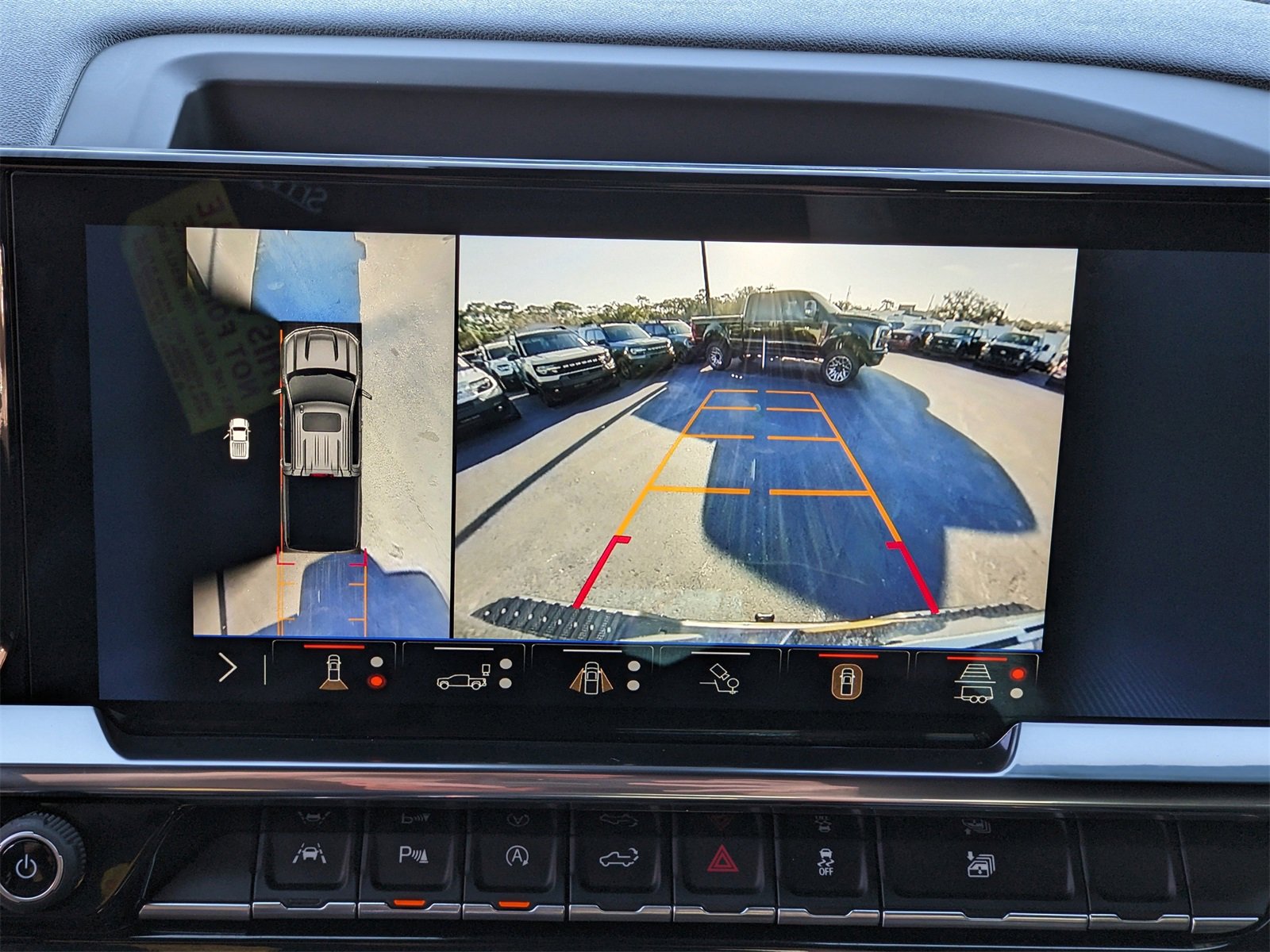 Used 2025 Chevrolet Silverado 1500 High Country image 25