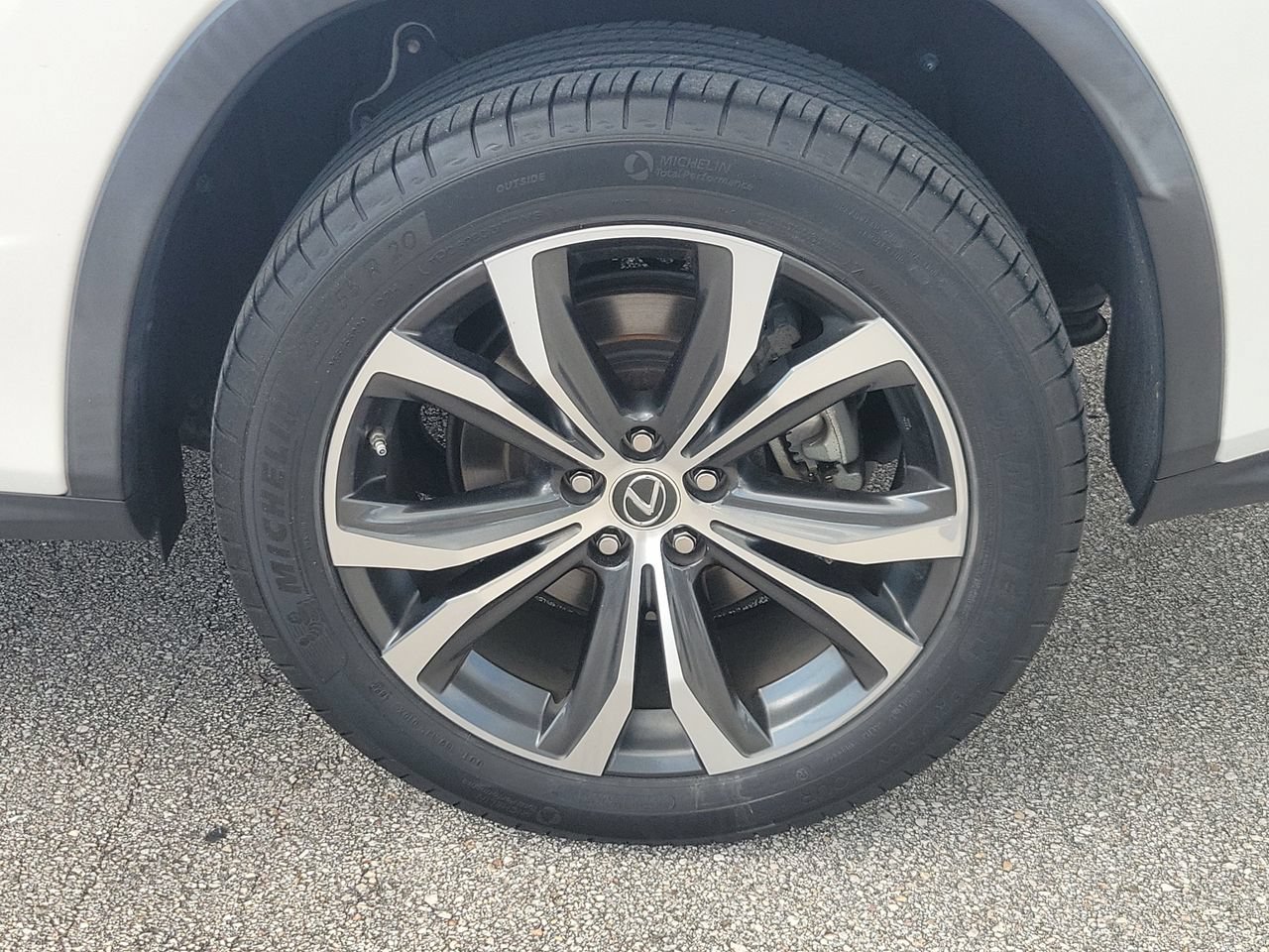 Used 2019 Lexus RX 350 FWD w/ Navigation Package image 5