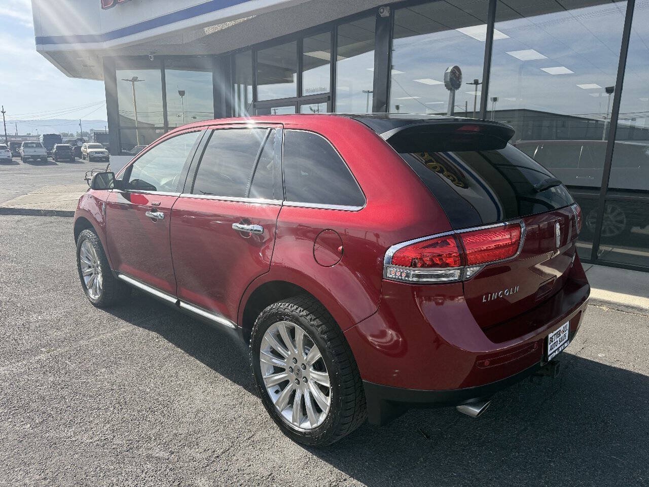 Used 2013 Lincoln MKX AWD image 7