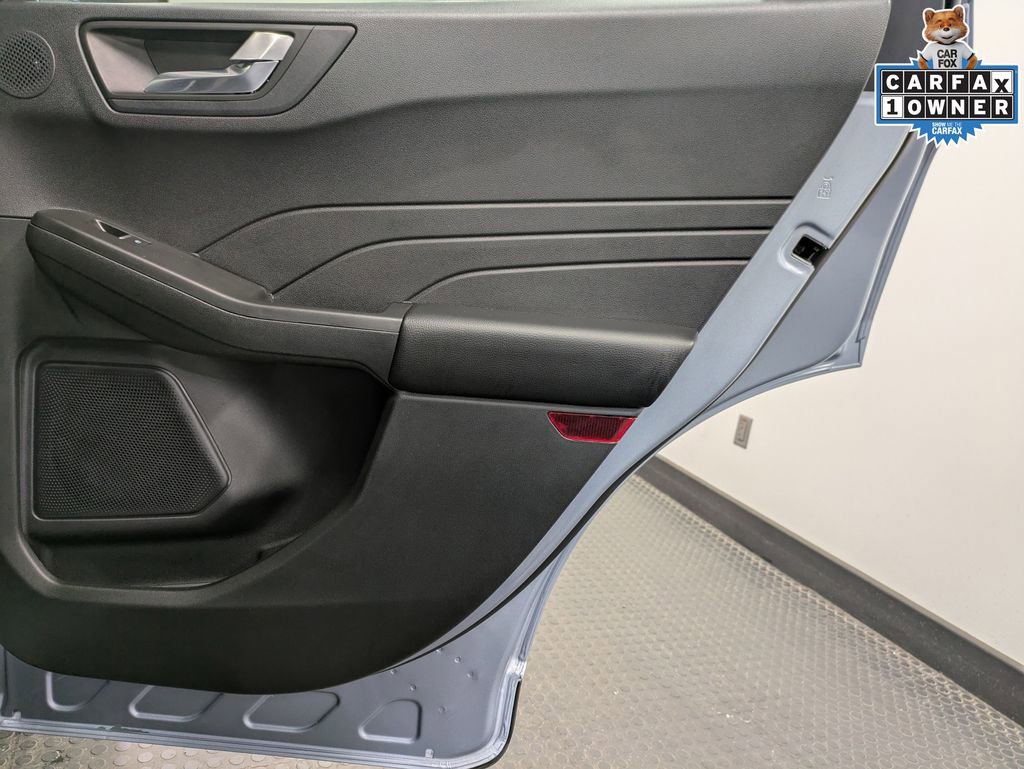 Used 2022 Ford Escape Titanium w/ Titanium Premium Package image 26