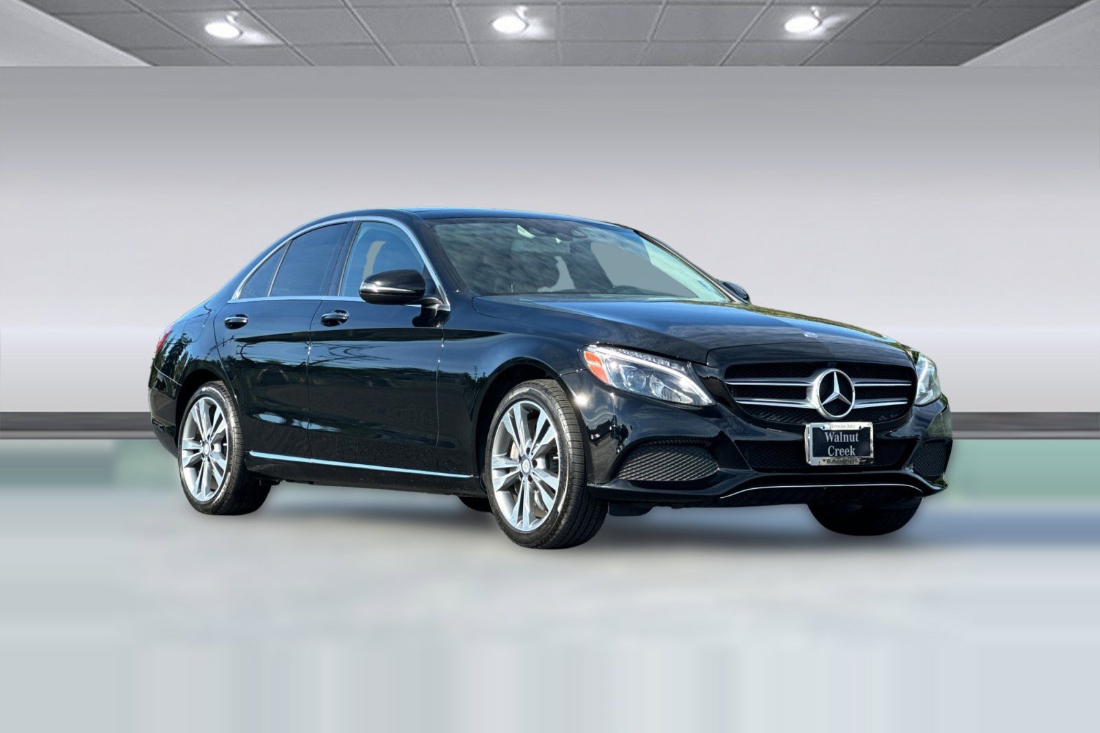 Used 2016 Mercedes-Benz C 350e Sedan image 6