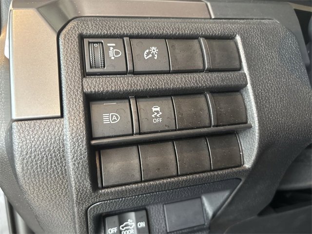 Used 2025 Toyota Tacoma SR5 w/ SR5 Upgrade Package image 27