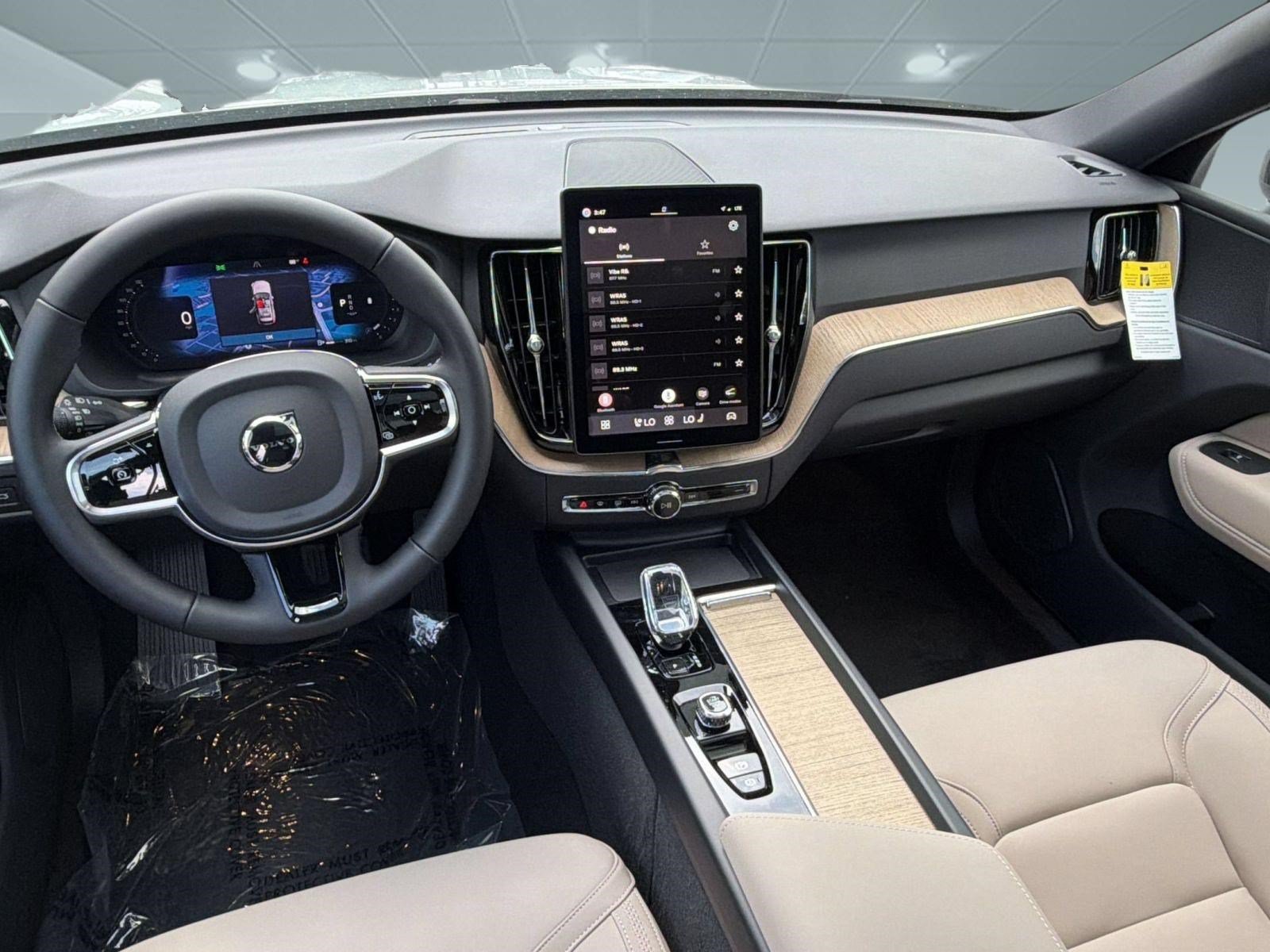 New 2026 Volvo XC60 B5 Plus w/ Climate Package AWD/4WD image 15