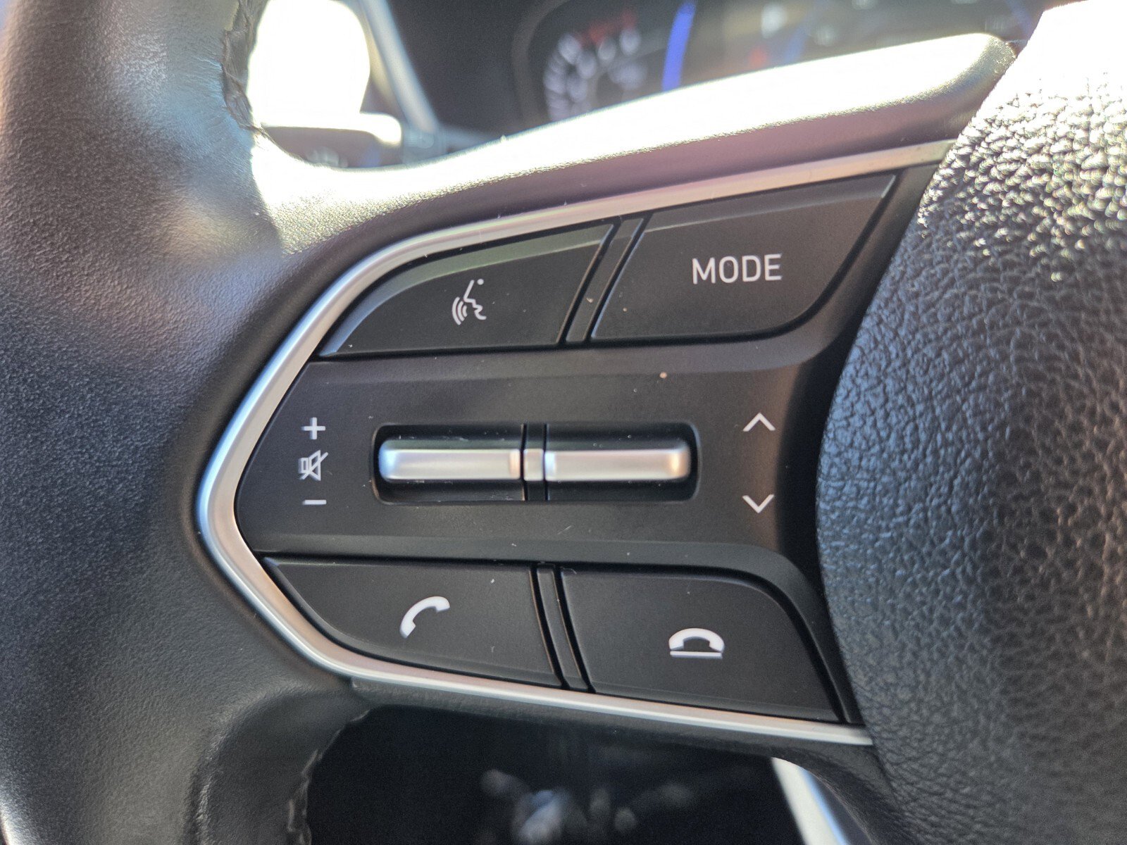 Used 2020 Hyundai Santa Fe Limited image 30