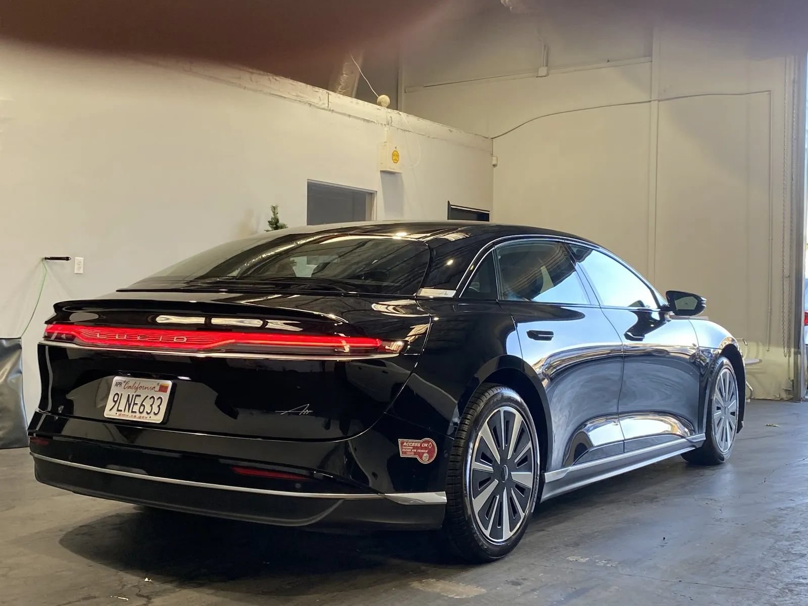 Used 2024 Lucid Air Pure image 4
