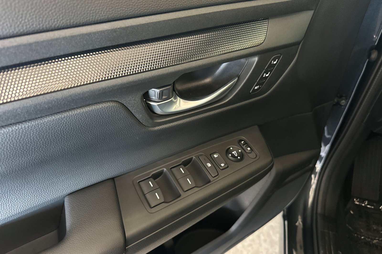 New 2027 Honda CR-V Sport-L image 8