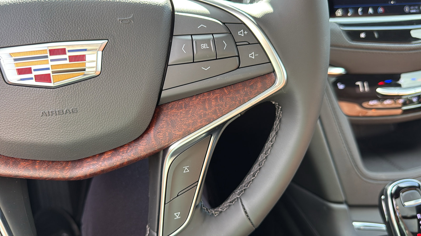 New 2025 Cadillac XT5 Premium Luxury w/ Technology Package image 17