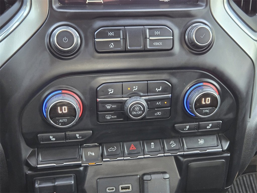 Used 2021 Chevrolet Silverado 3500 LT image 22