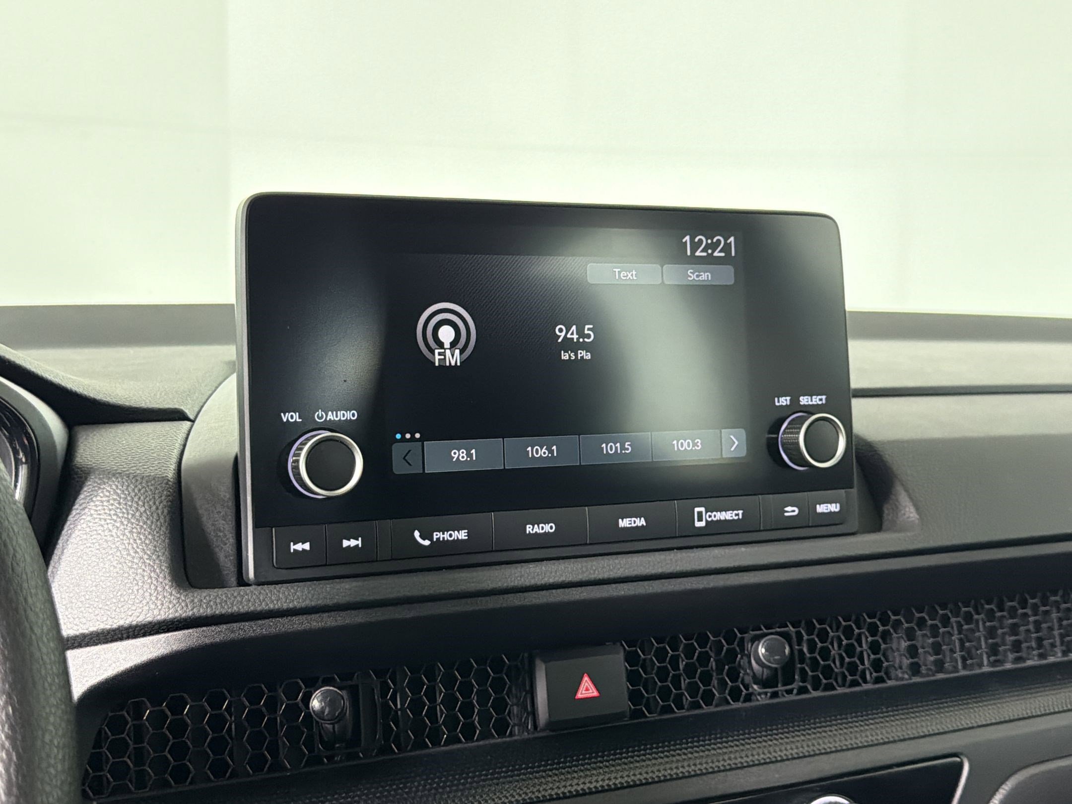 Used 2023 Honda CR-V LX image 22